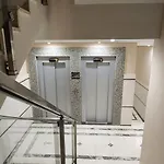 Bluecoast شقة